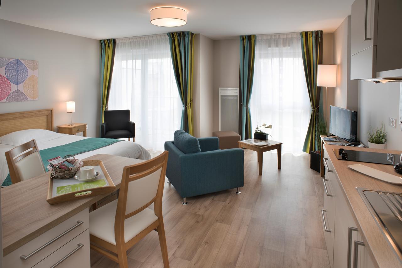 Domitys Les Voiles Pourpres Aparthotel Auray Exterior photo